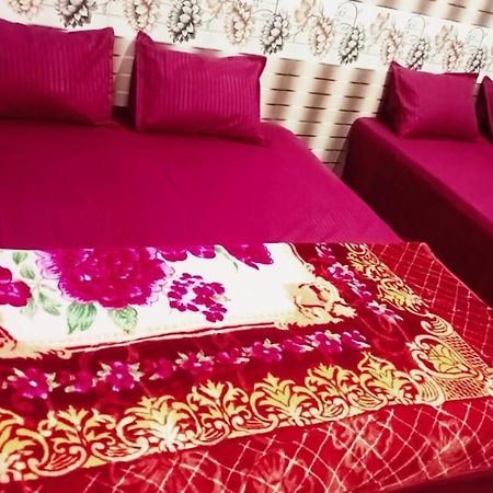 Nirmala Sadan Home Stay Ayodhya Dham Bagian luar foto