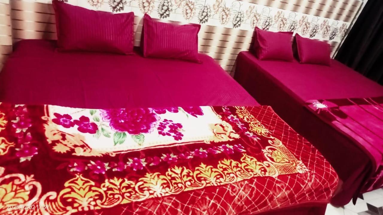 Nirmala Sadan Home Stay Ayodhya Dham Bagian luar foto
